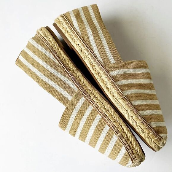 Vionic valeri espadrille slip on shoes - Picture 6 of 6